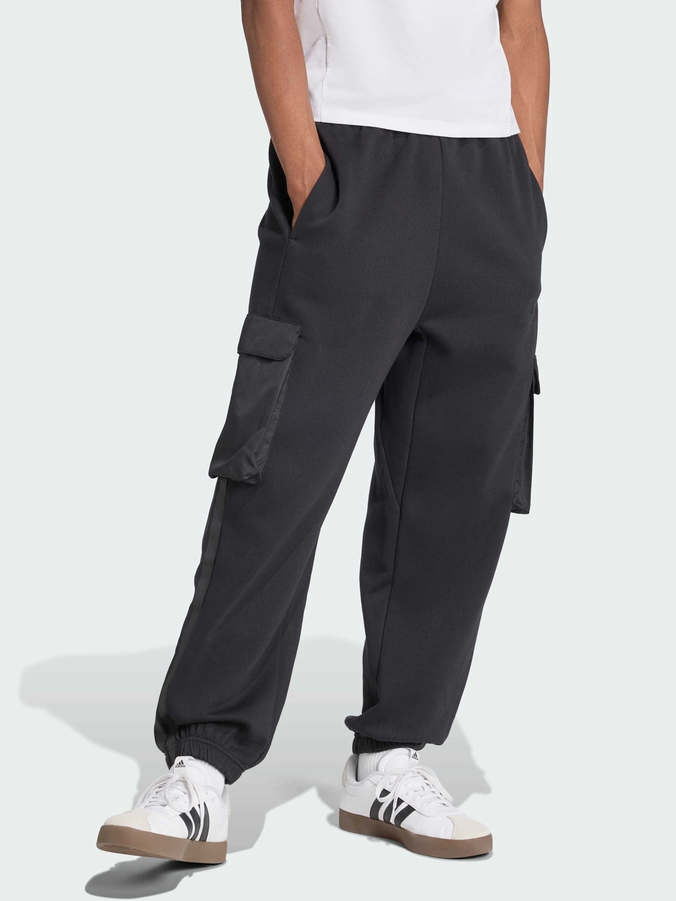 Брюки Adidas модель JX7182 Брюки Adidas модель JX7182 Фото