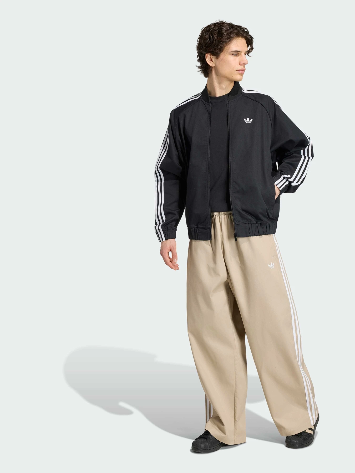 Худи и свитшоты Adidas модель KR1371 Худи и свитшоты Adidas модель KR1371 Фото
