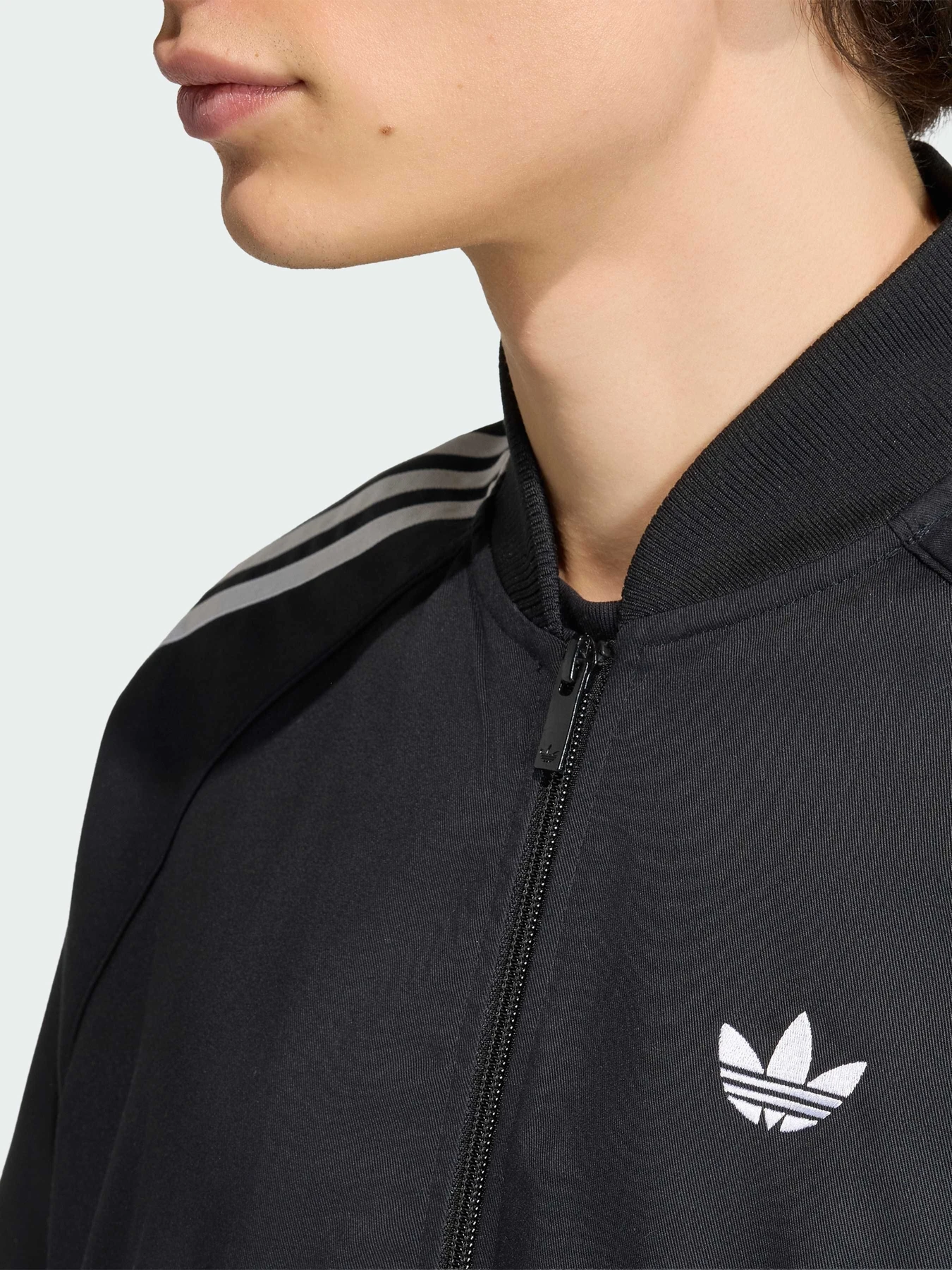 Худи и свитшоты Adidas модель KR1371 Худи и свитшоты Adidas модель KR1371 Фото