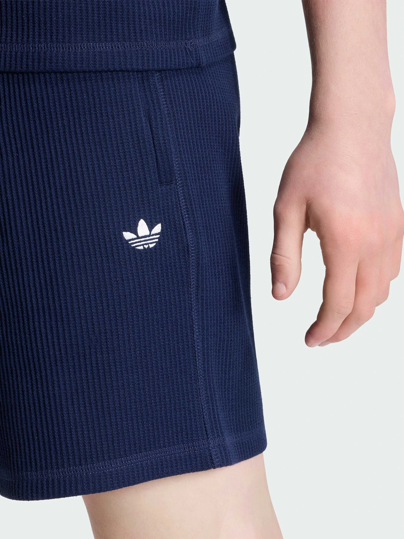 Шорты Adidas модель KT2445 Шорты Adidas модель KT2445 Фото