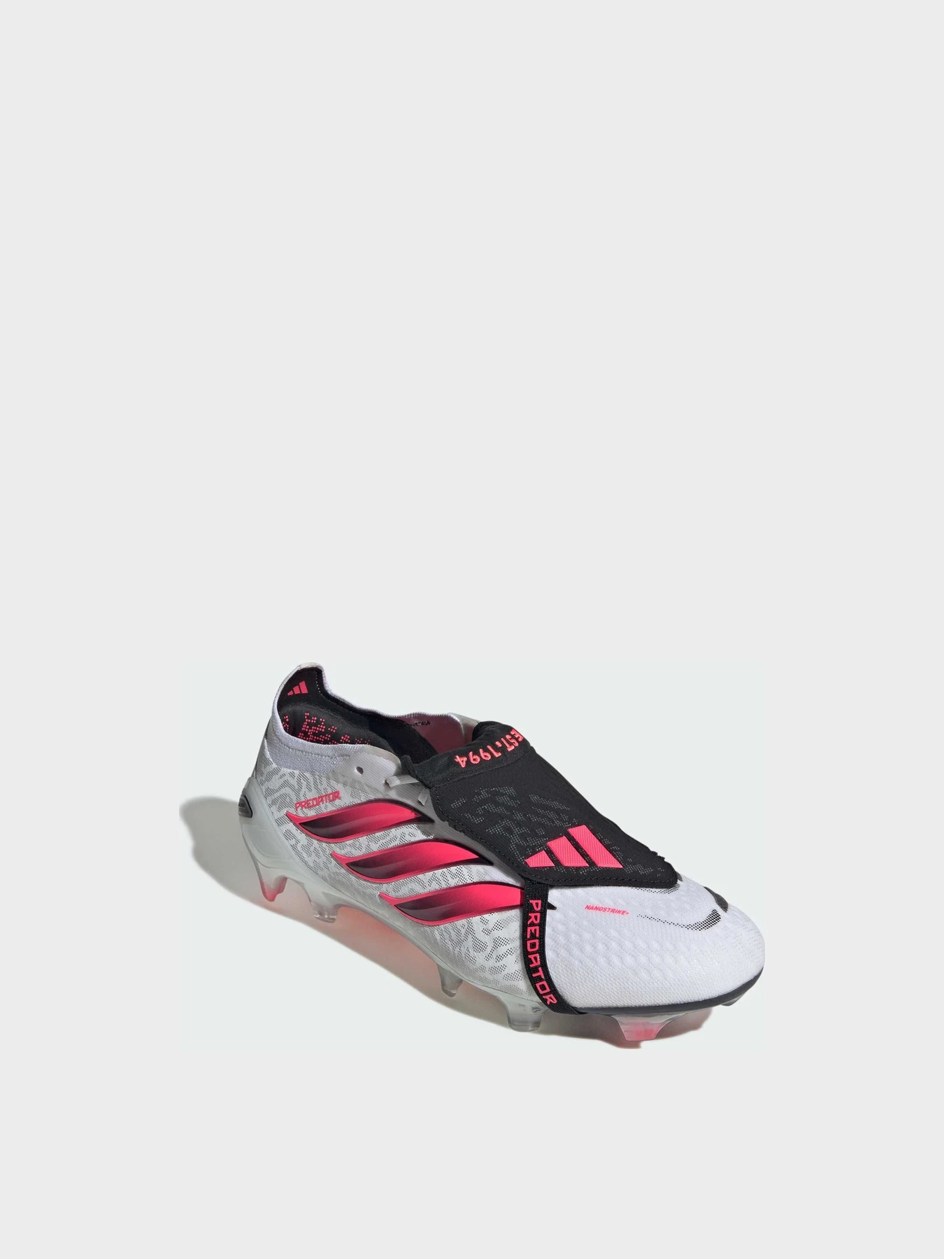 Кроссовки Adidas Predator модель JP6248 Фото