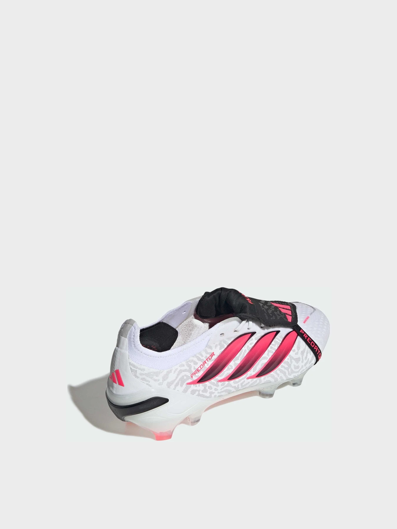 Кроссовки Adidas Predator модель JP6248 Фото