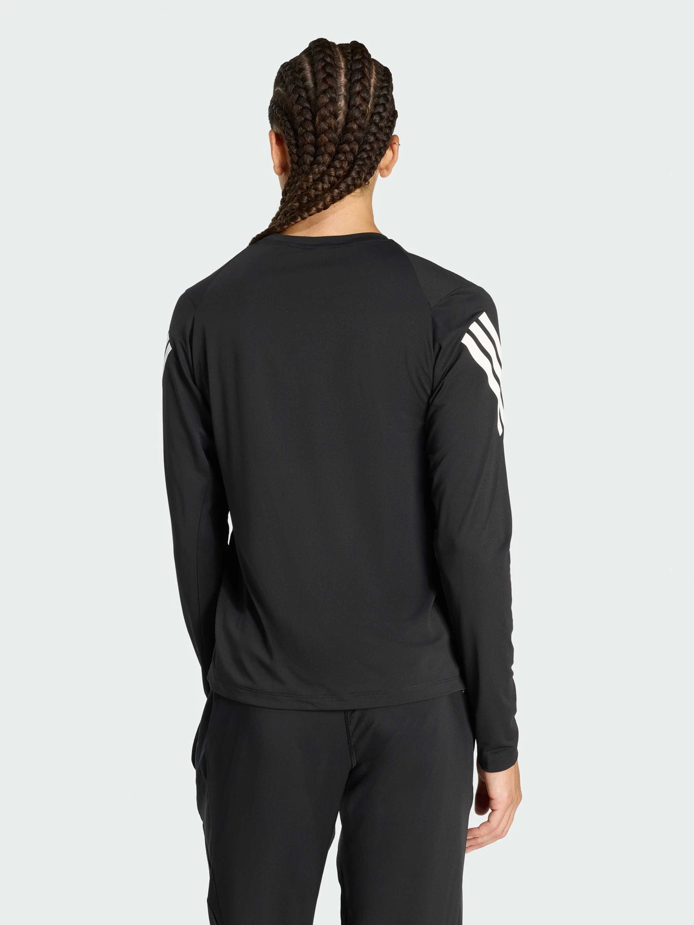 Худи и свитшоты Adidas модель KE6840 Худи и свитшоты Adidas модель KE6840 Фото