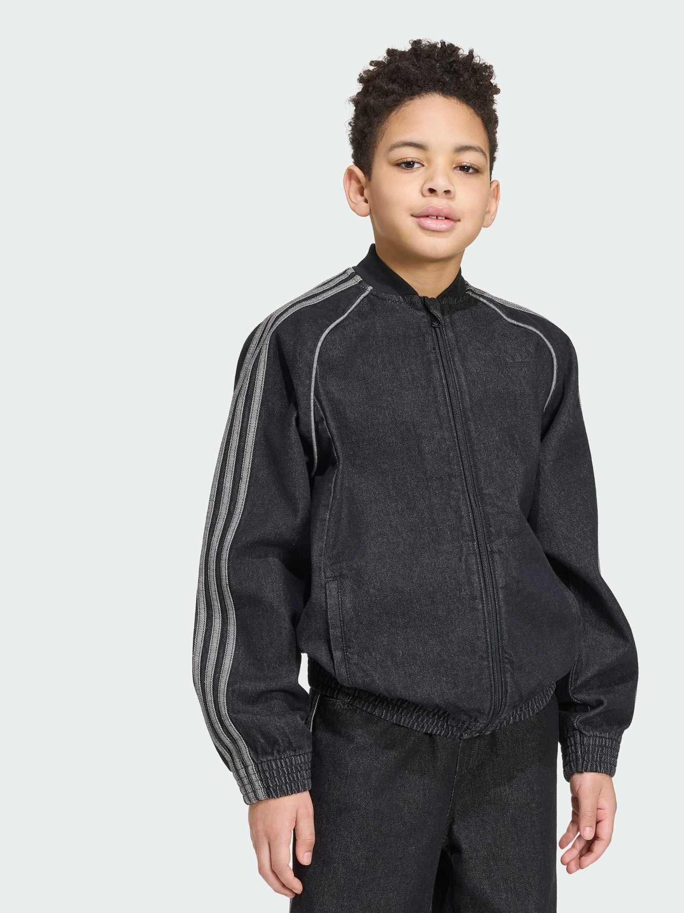 Куртки и дубленки Adidas модель KR9129 Фото