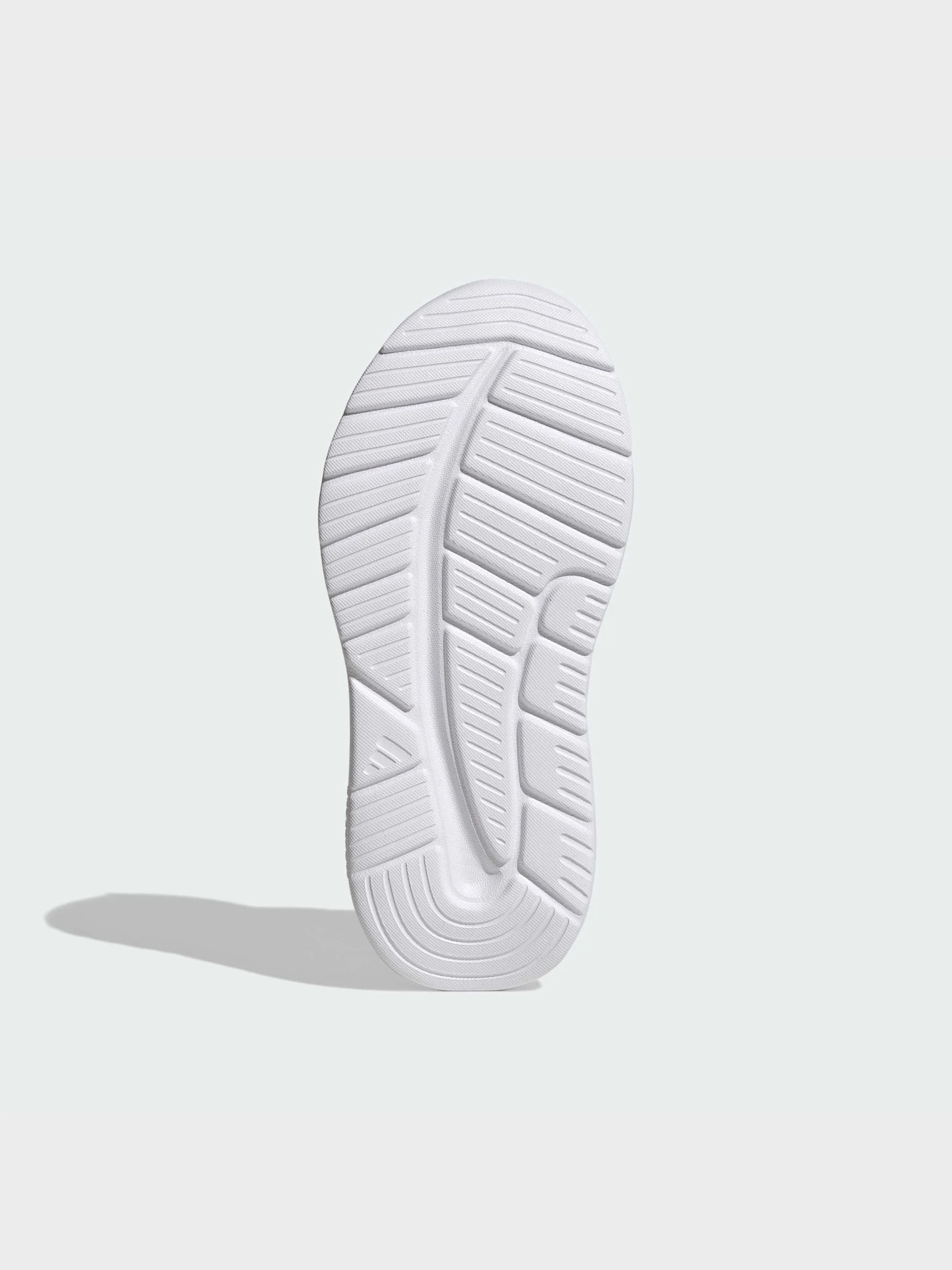 Кроссовки Adidas модель KJ6689 Кроссовки Adidas модель KJ6689 Фото