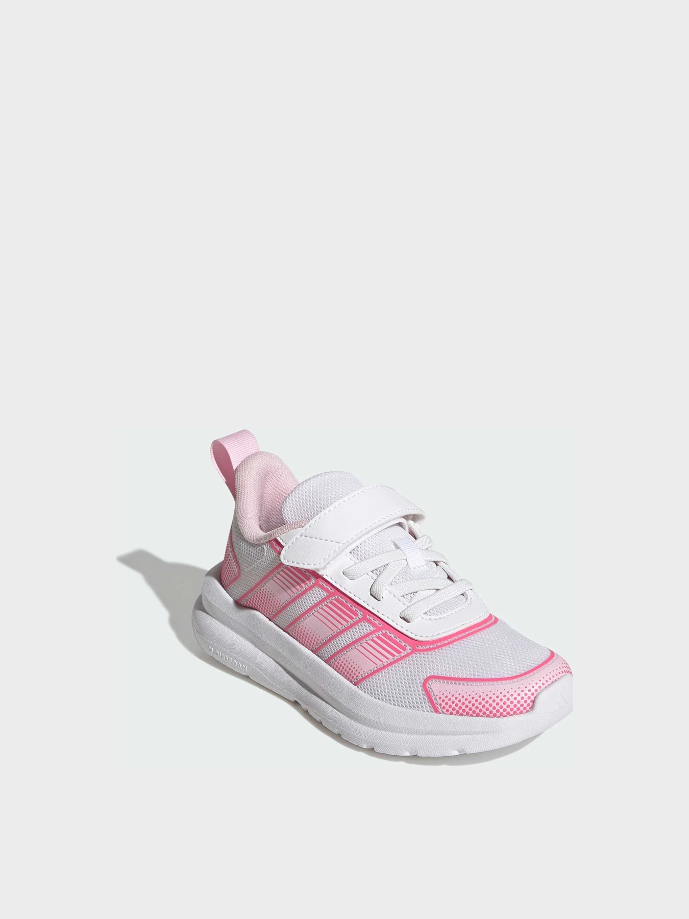 Кроссовки Adidas модель KJ6689 Кроссовки Adidas модель KJ6689 Фото