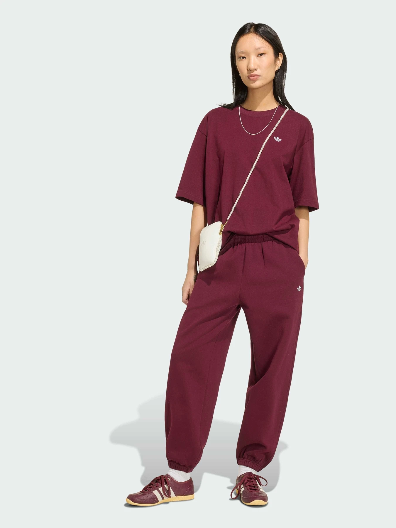 Брюки Adidas Adidas Essentials модель KT2265 Брюки Adidas Adidas Essentials модель KT2265 Фото