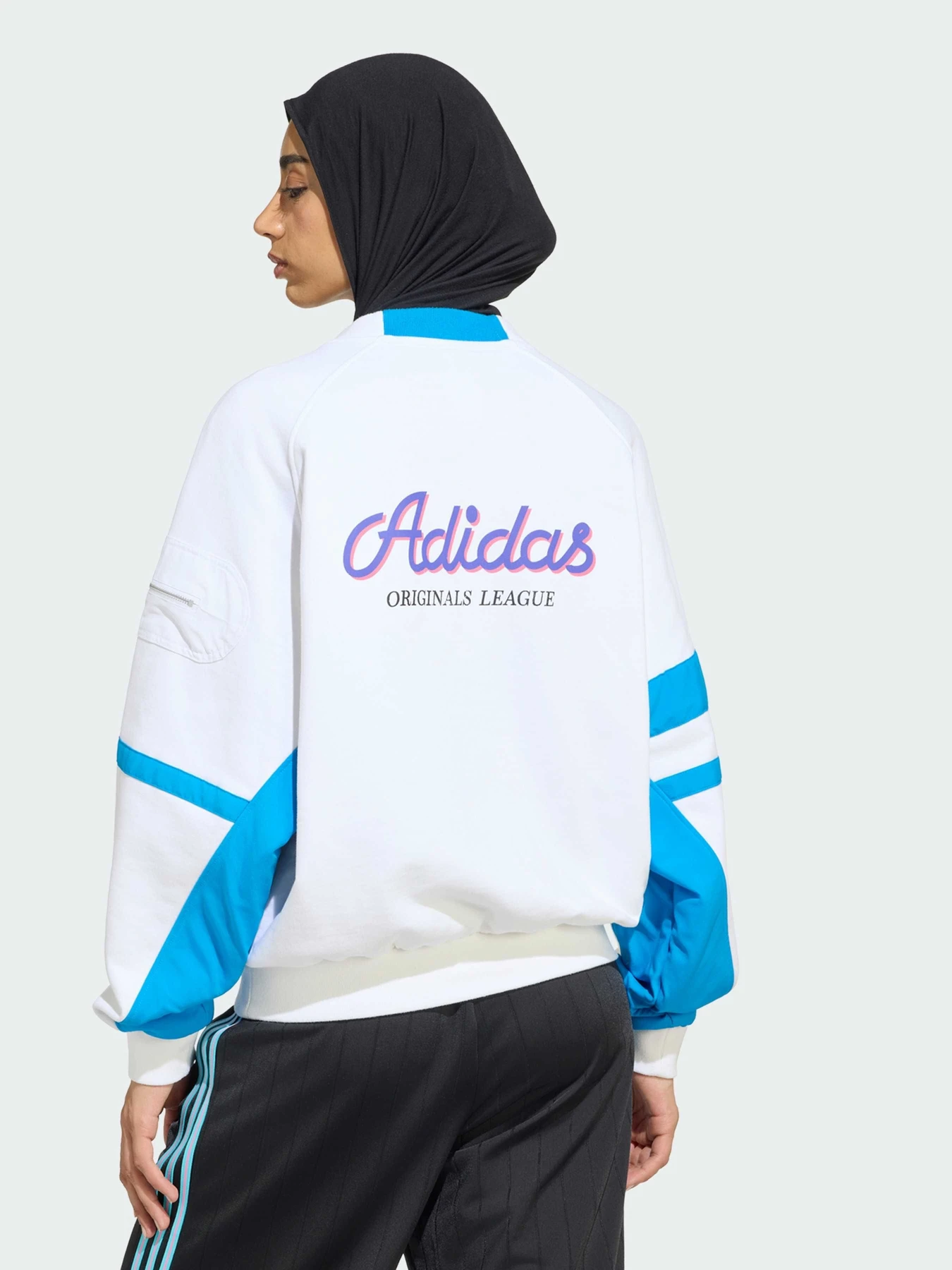 Худи и свитшоты Adidas модель KS9209 Худи и свитшоты Adidas модель KS9209 Фото