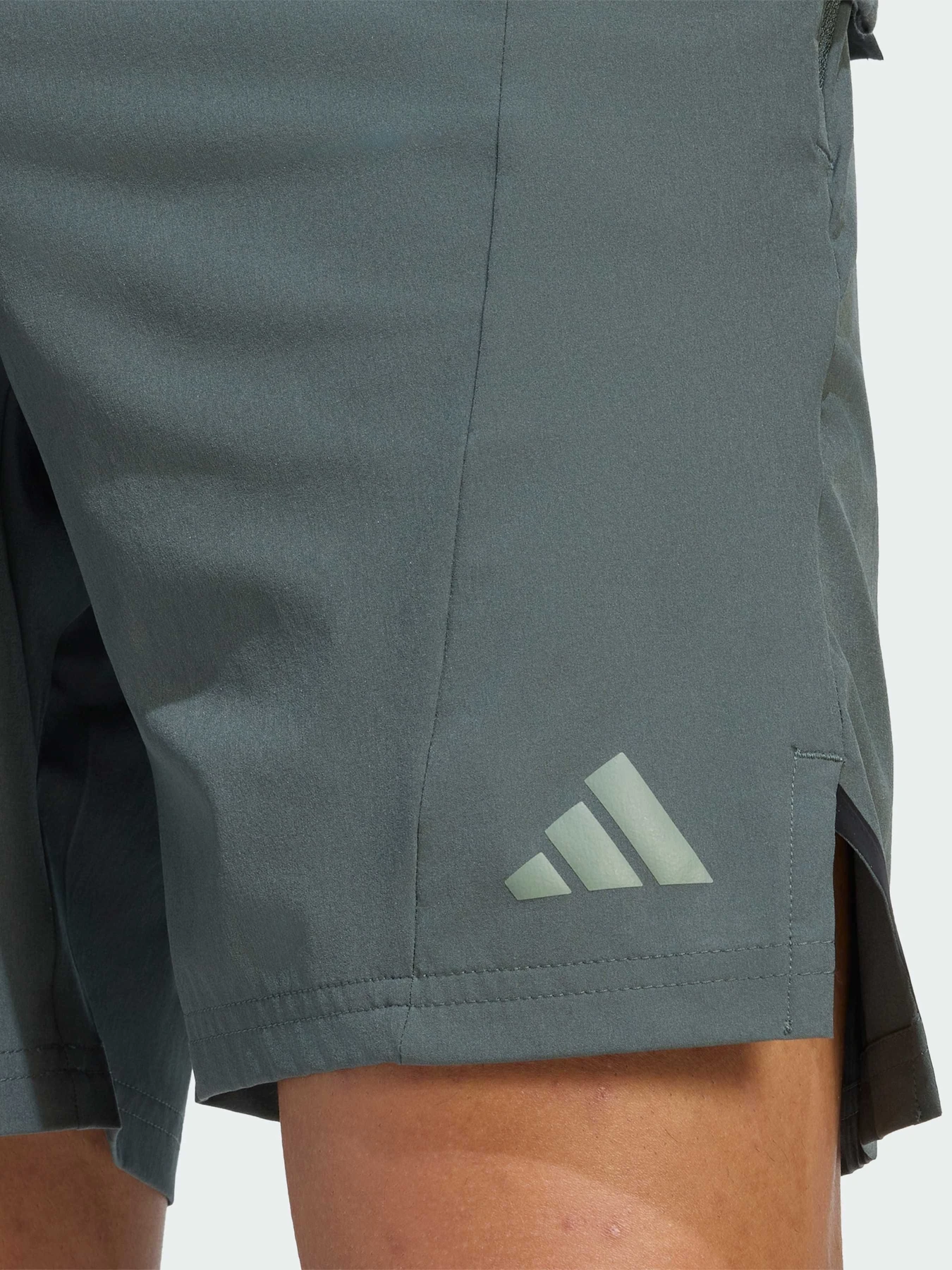 Шорты Adidas модель KV9592 Шорты Adidas модель KV9592 Фото