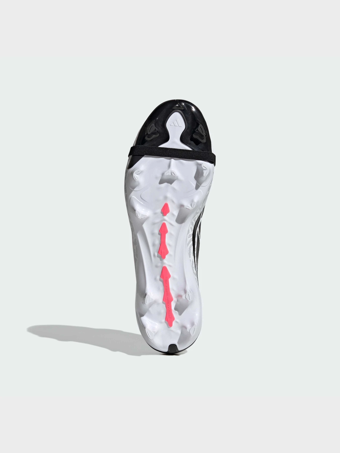 Кроссовки Adidas Predator модель JP6278 Кроссовки Adidas Predator модель JP6278 Фото