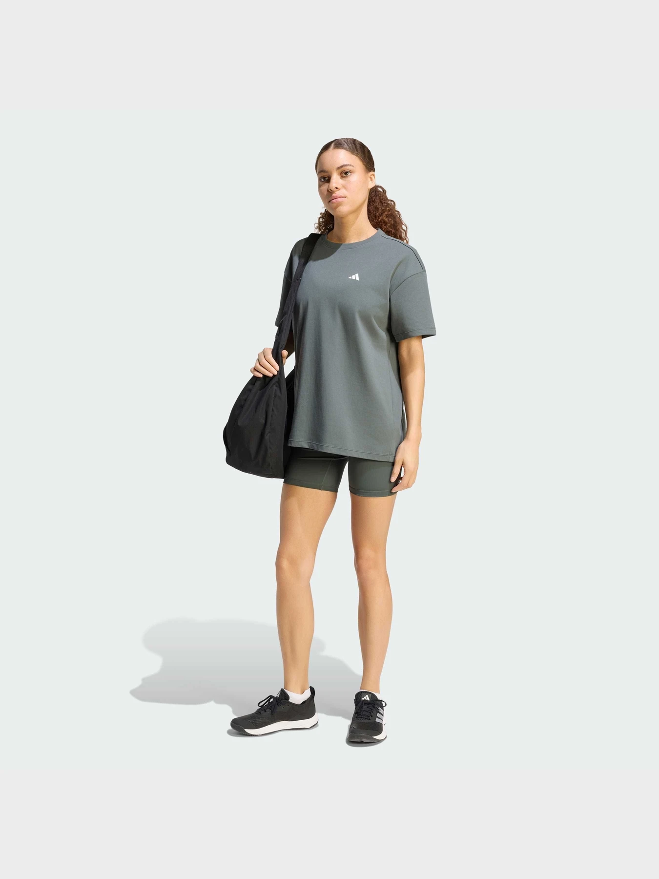Футболки і поло Adidas Adidas Essentials модель KQ8394 Футболки і поло Adidas Adidas Essentials модель KQ8394 Фото