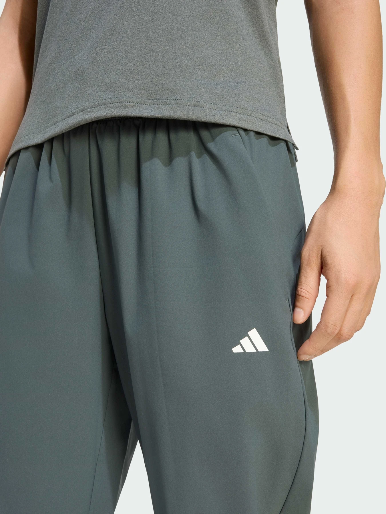 Штани Adidas Adidas Essentials модель KS6588 Штани Adidas Adidas Essentials модель KS6588 Фото