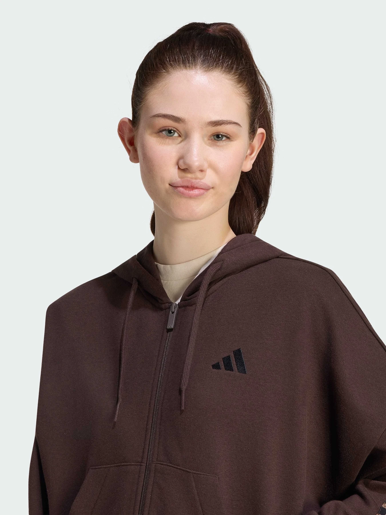 Худи и свитшоты Adidas 3 Stripes модель KV9299 Худи и свитшоты Adidas 3 Stripes модель KV9299 Фото