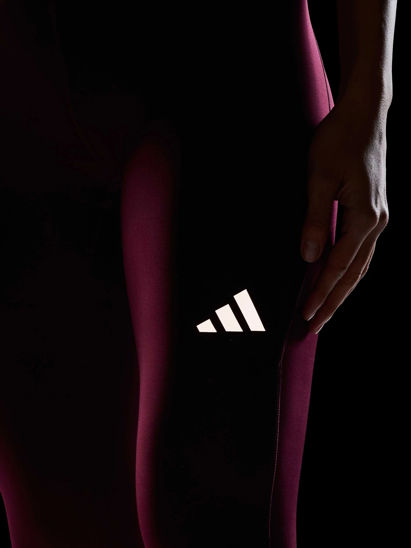 Брюки Adidas Adidas Essentials модель KQ8195 Брюки Adidas Adidas Essentials модель KQ8195 Фото