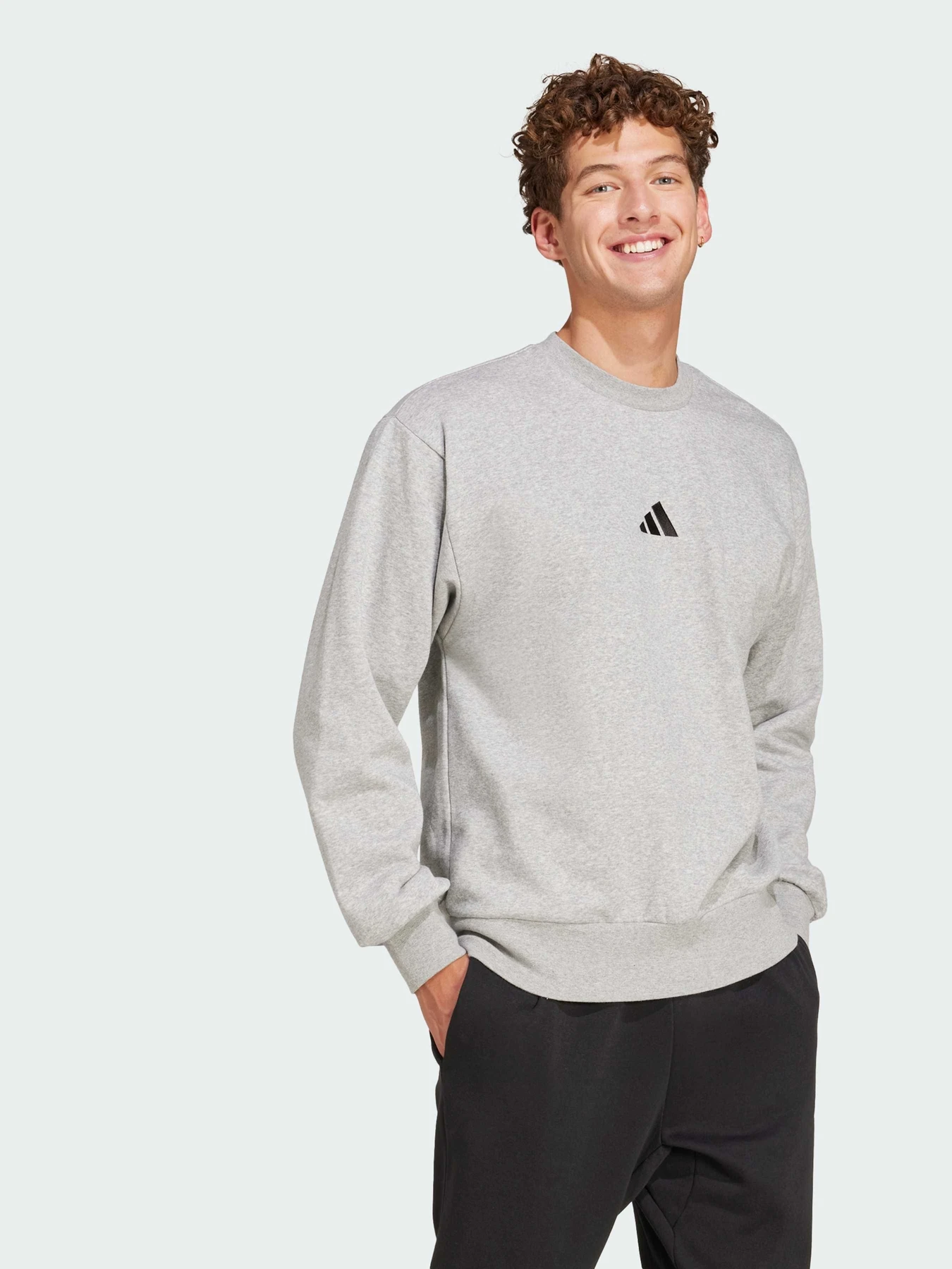 Худі та світшоти Adidas Adidas Essentials модель JE3790 Фото