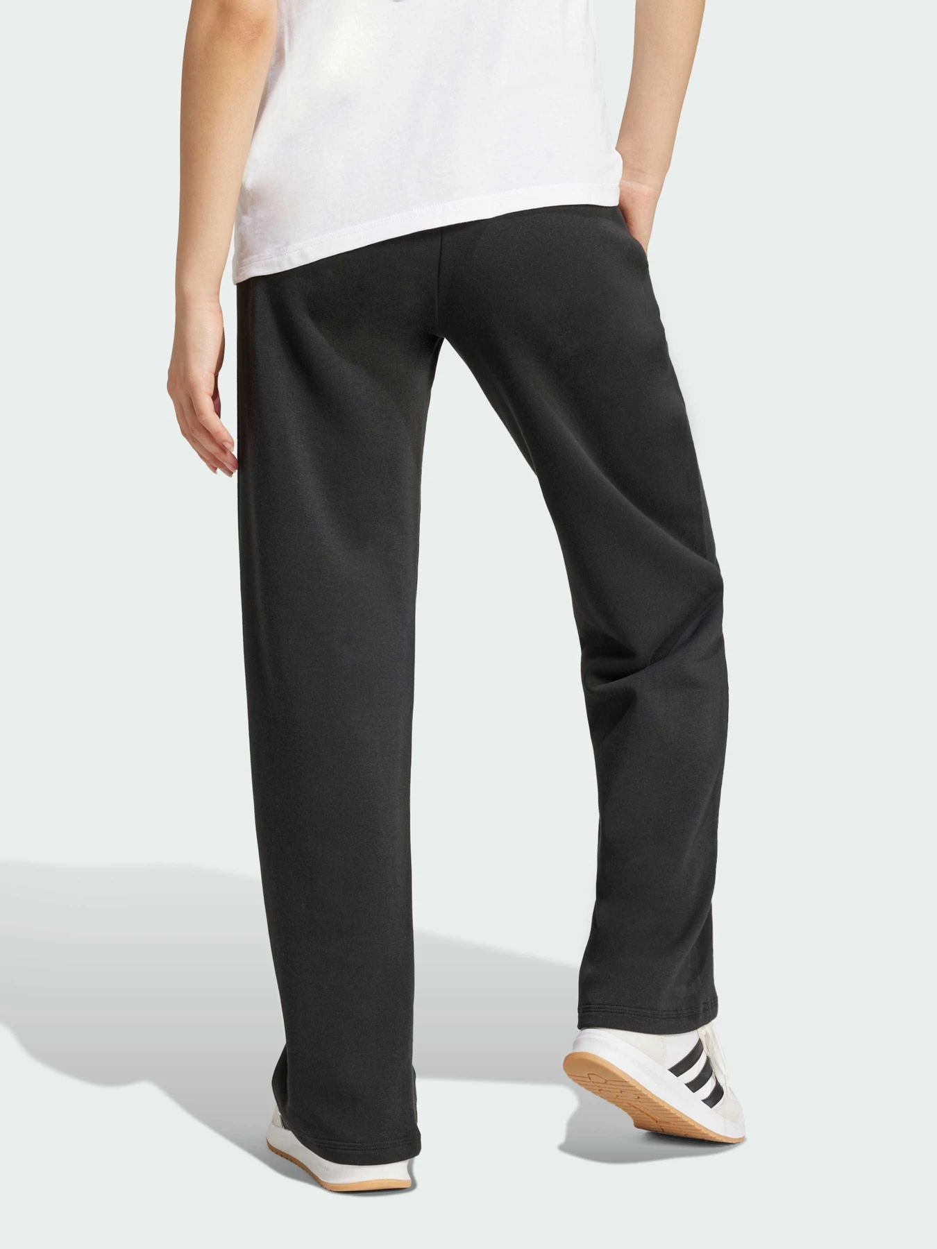 Брюки Adidas Adidas Essentials модель JC5921 Брюки Adidas Adidas Essentials модель JC5921 Фото