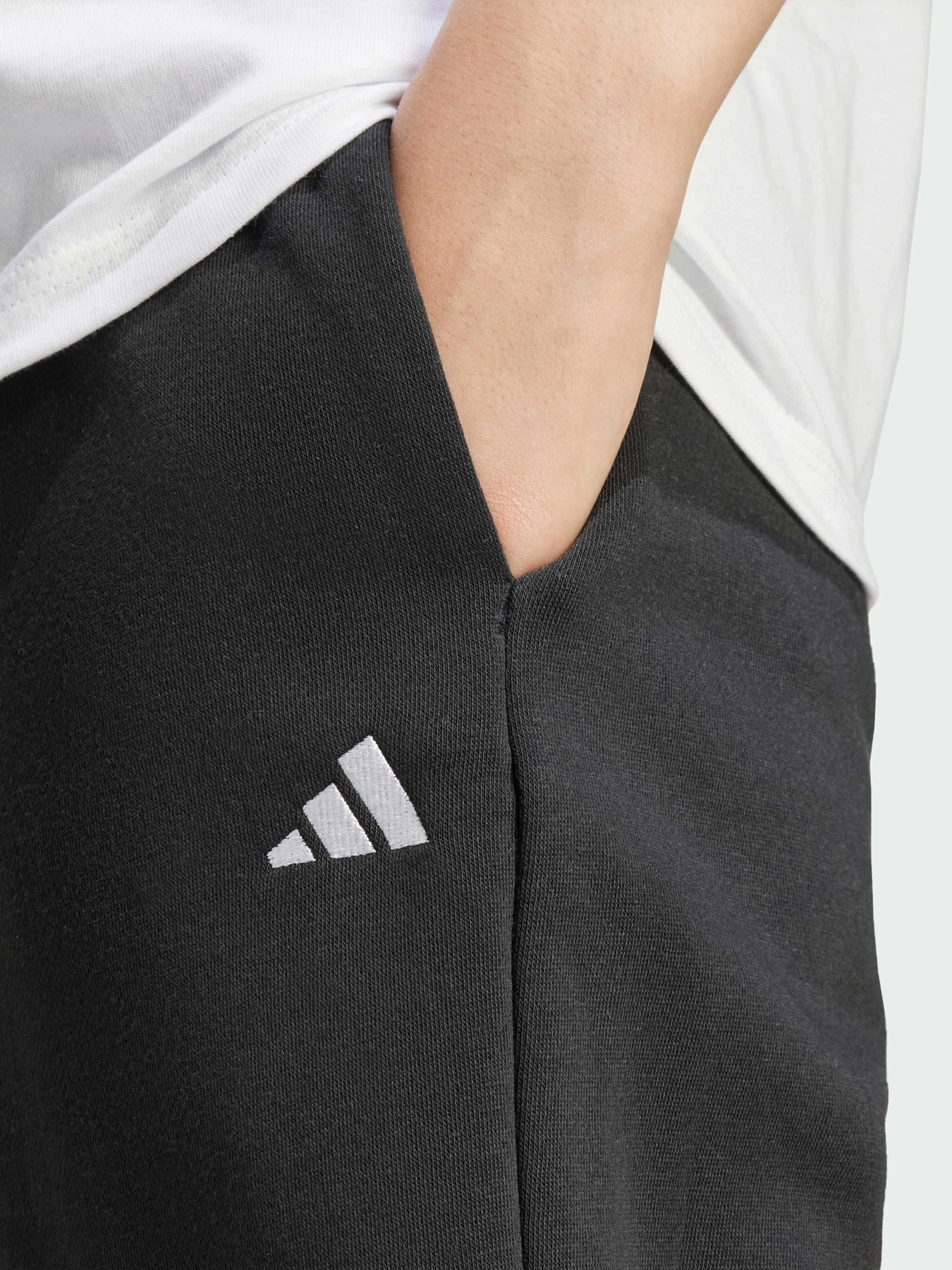 Брюки Adidas Adidas Essentials модель JC5921 Брюки Adidas Adidas Essentials модель JC5921 Фото