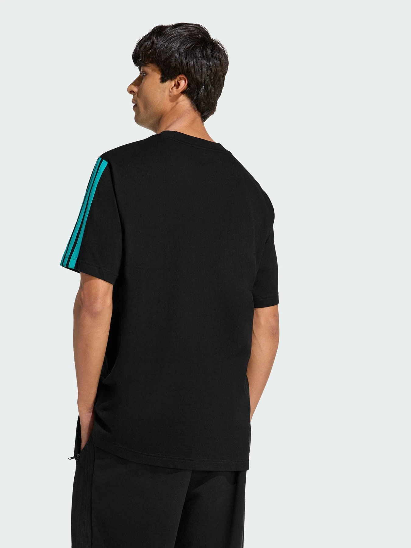 Футболки и поло Adidas модель KE8161 Футболки и поло Adidas модель KE8161 Фото