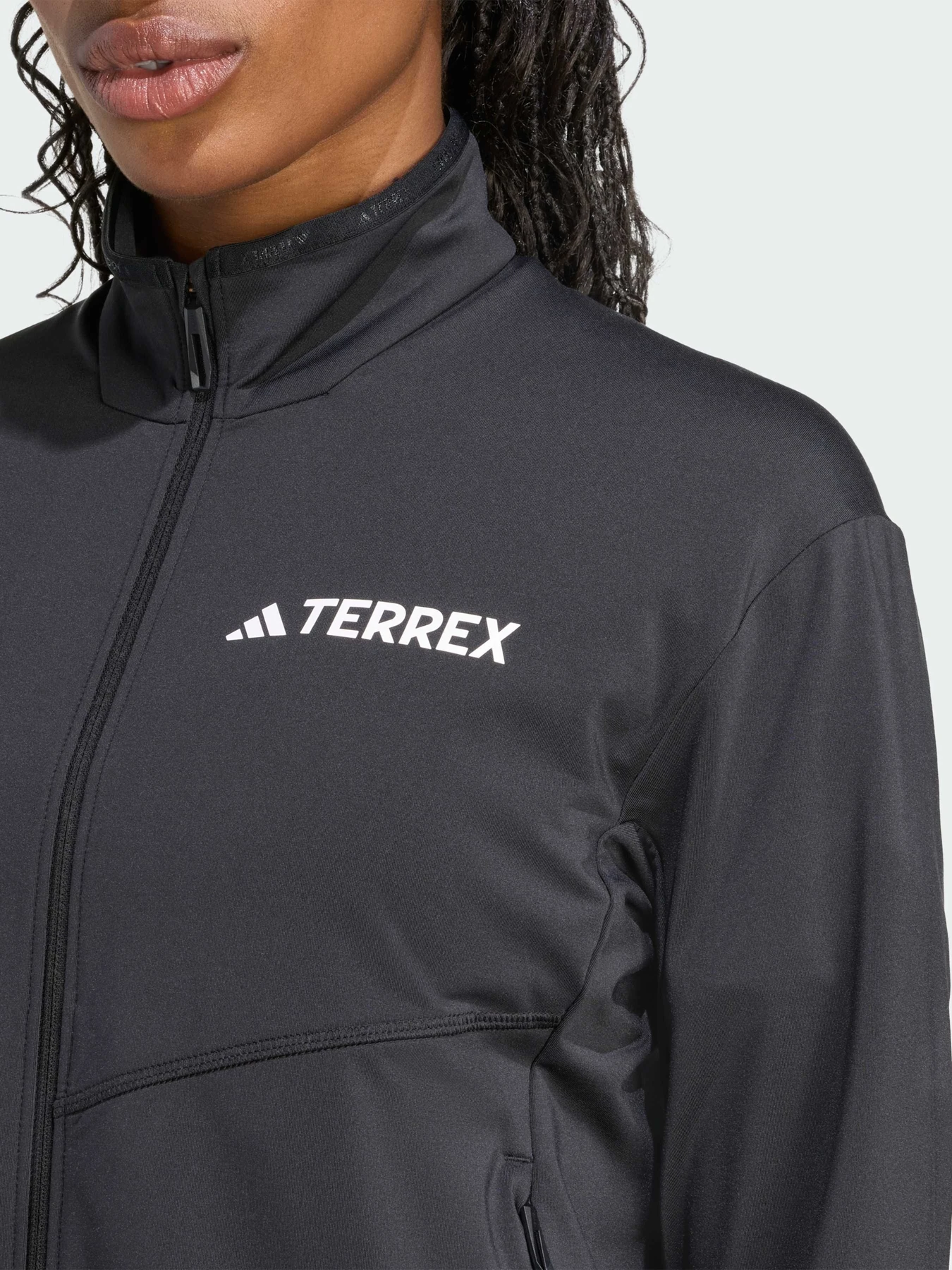 Куртки и дубленки Adidas модель JN1000 Куртки и дубленки Adidas модель JN1000 Фото