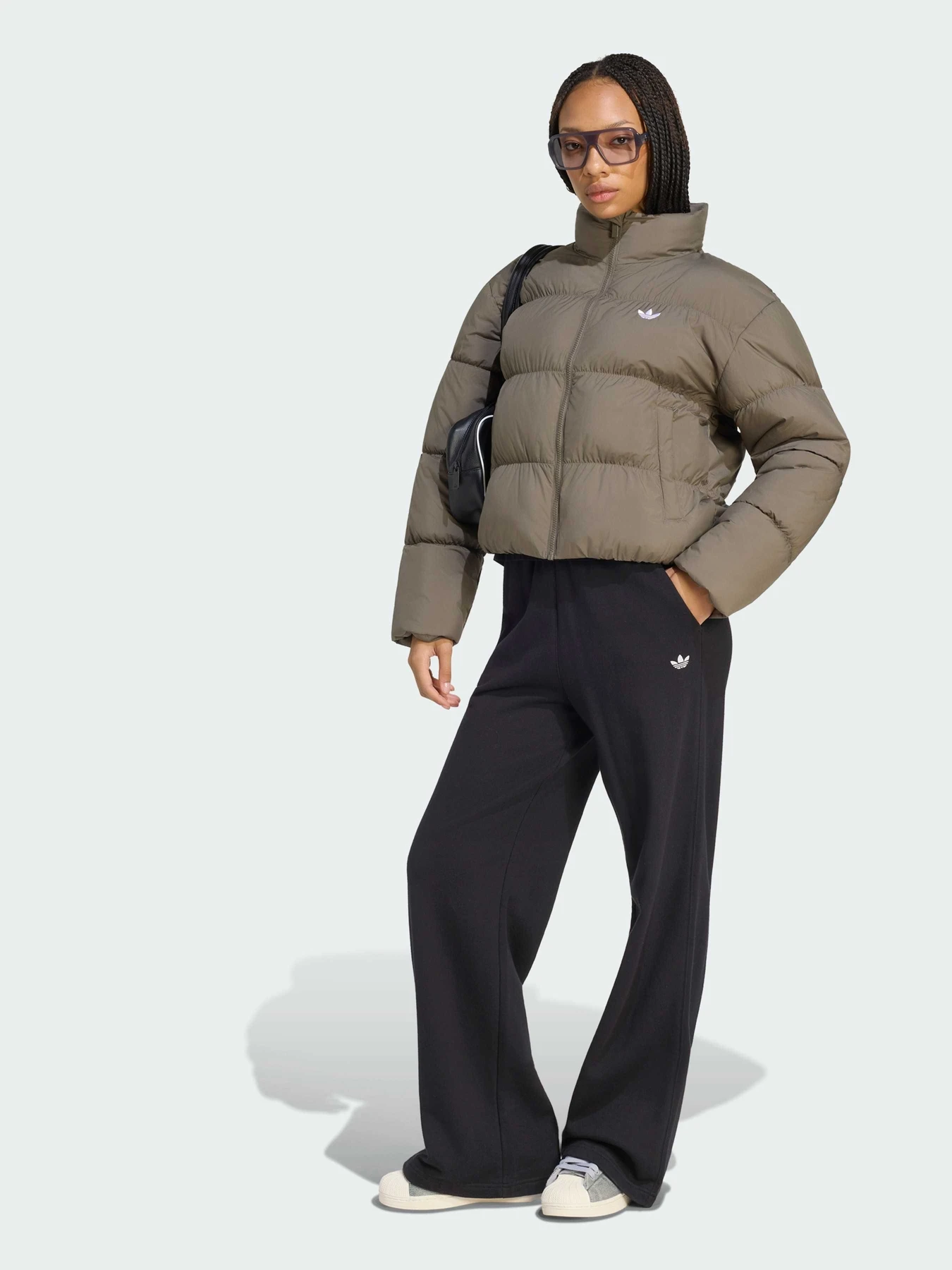 Куртки и дубленки Adidas модель KR9579 Куртки и дубленки Adidas модель KR9579 Фото