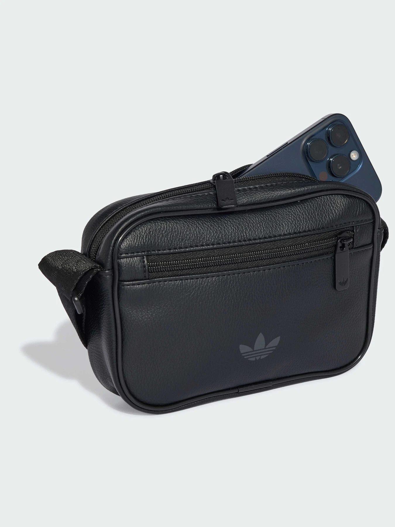 Сумки Adidas Adicolor модель KS6908 Сумки Adidas Adicolor модель KS6908 Фото