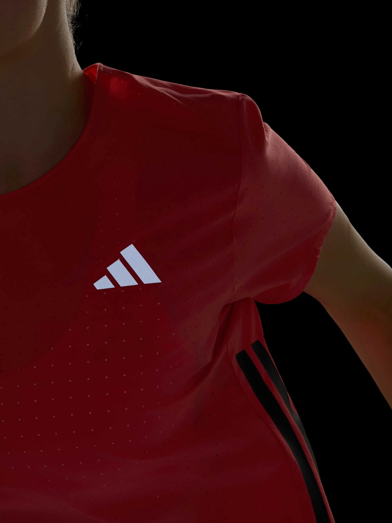 Футболки и поло Adidas модель KZ2984 Футболки и поло Adidas модель KZ2984 Фото