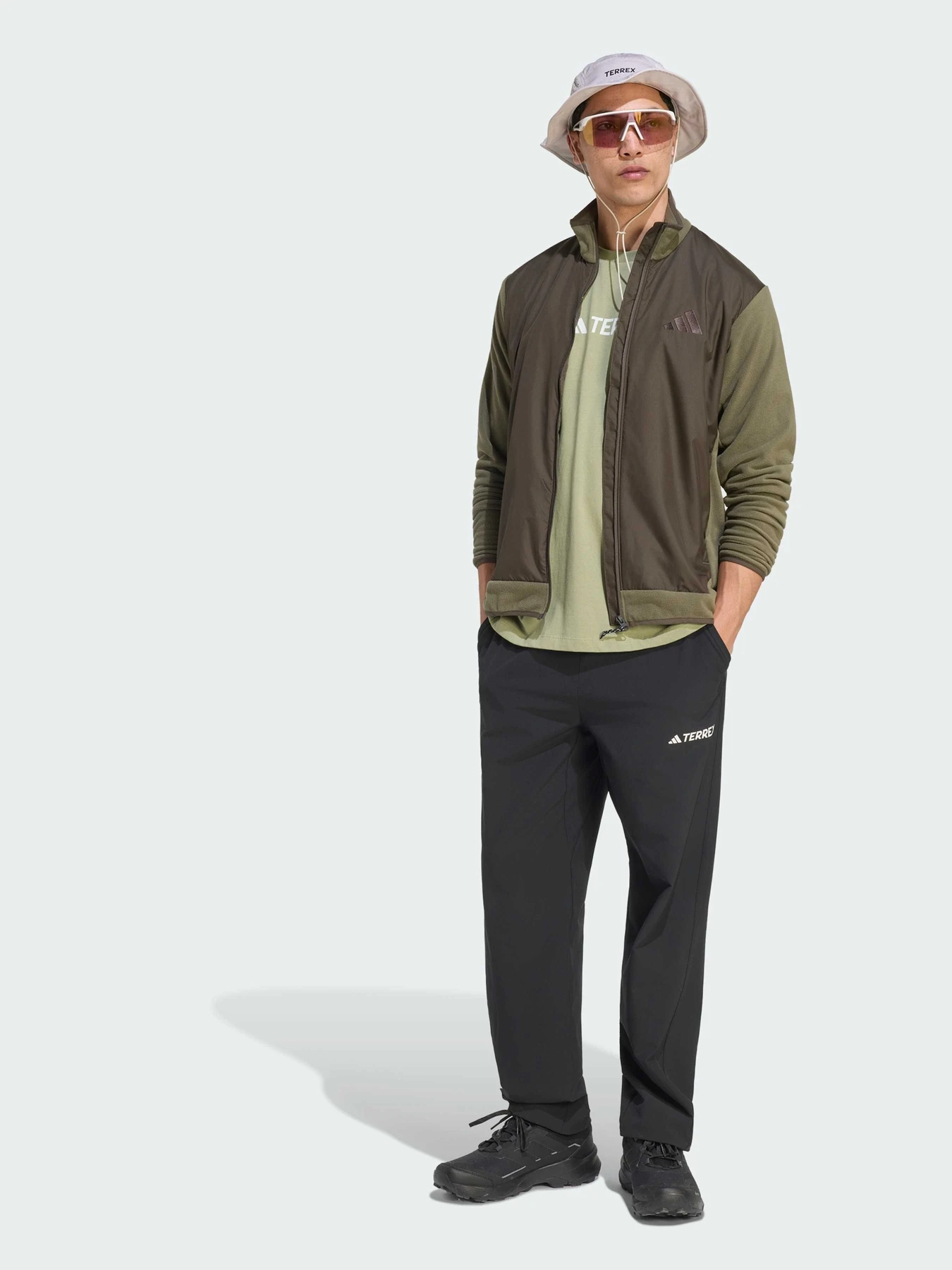 Худи и свитшоты Adidas Adidas Essentials модель KF9767 Худи и свитшоты Adidas Adidas Essentials модель KF9767 Фото