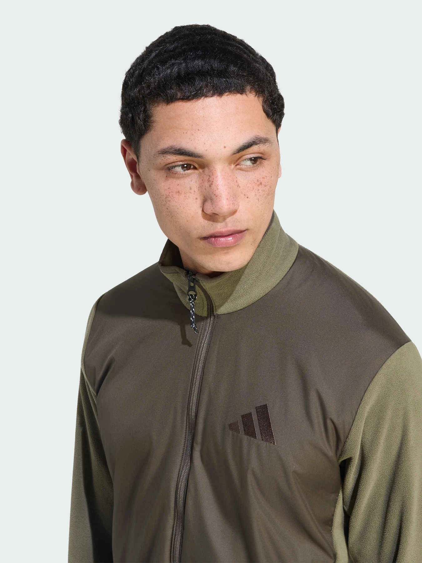 Худи и свитшоты Adidas Adidas Essentials модель KF9767 Худи и свитшоты Adidas Adidas Essentials модель KF9767 Фото