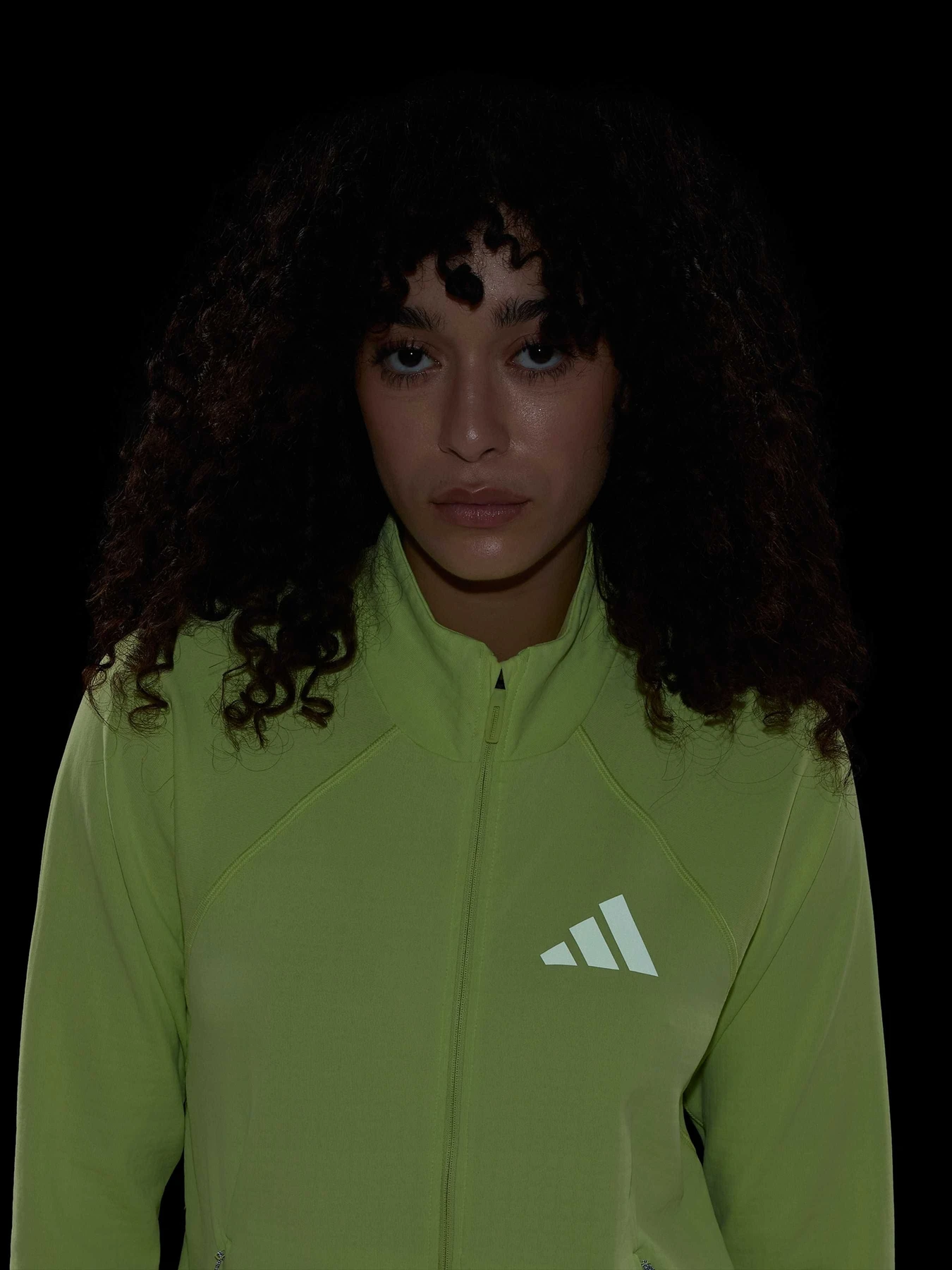 Худі та світшоти Adidas модель KH4626 Фото