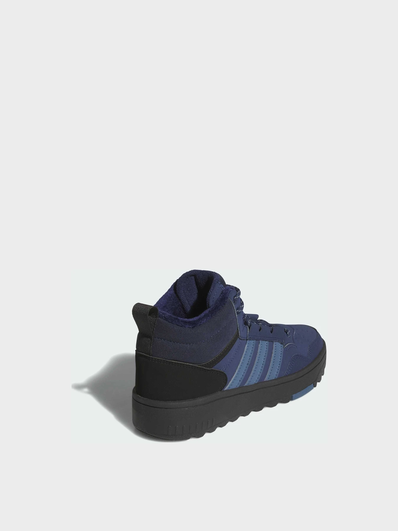 Ботинки и сапоги Adidas Hoops модель KI6382 Фото