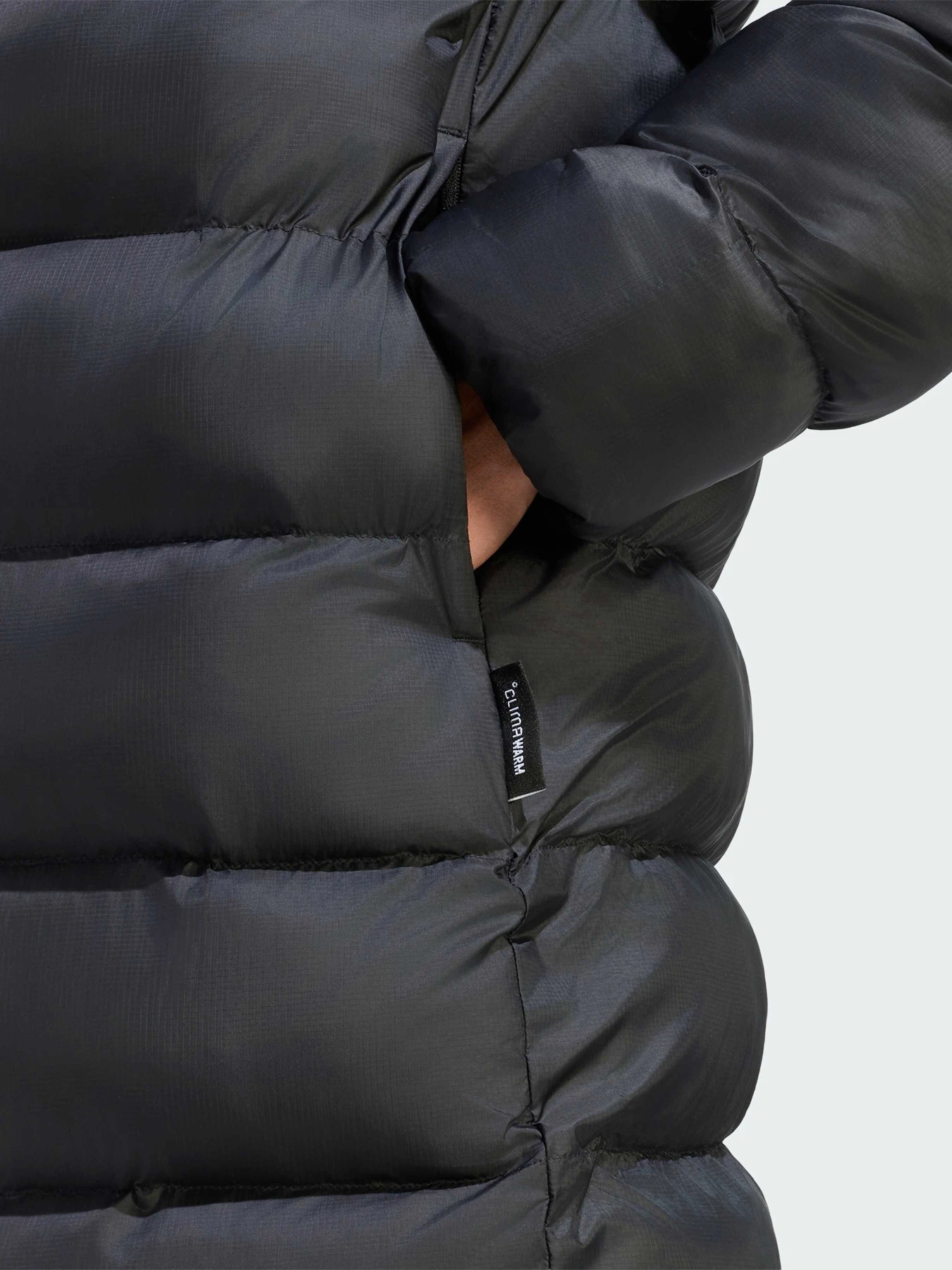 Куртки та дублянки Adidas модель KY2712 Фото