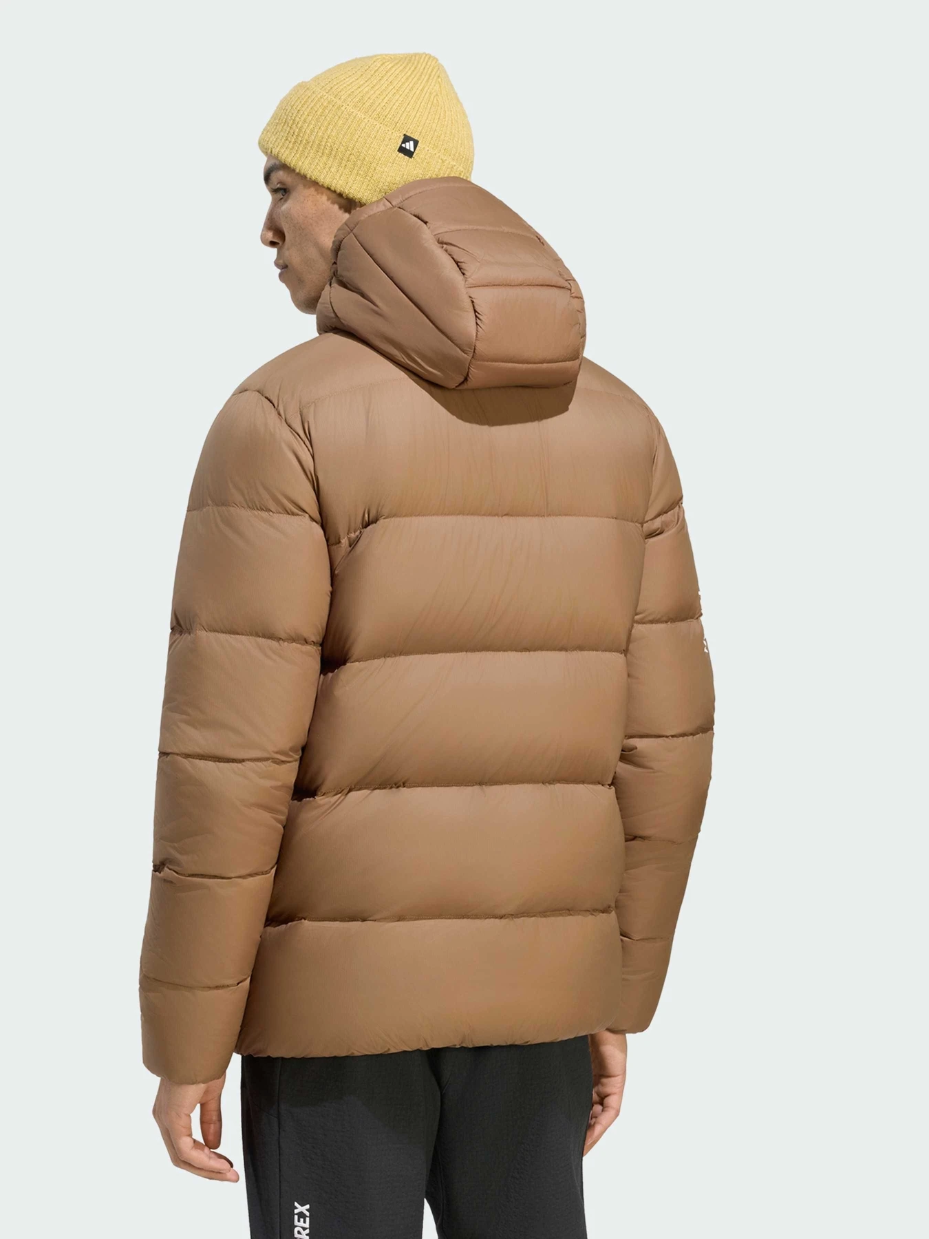 Куртки и дубленки Adidas модель KY2716 Куртки и дубленки Adidas модель KY2716 Фото