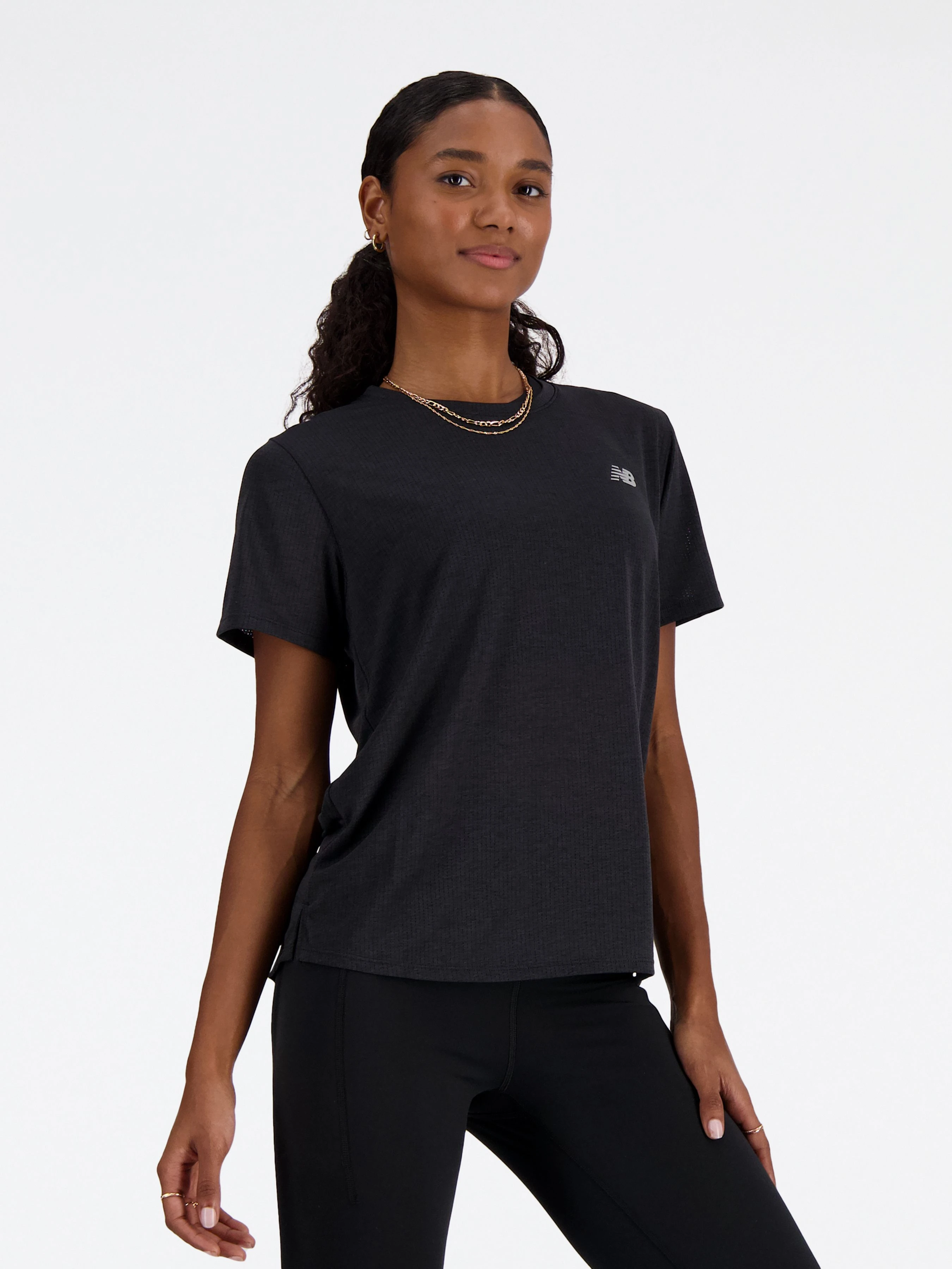Жіноча Спортивна футболка New Balance RC Essential