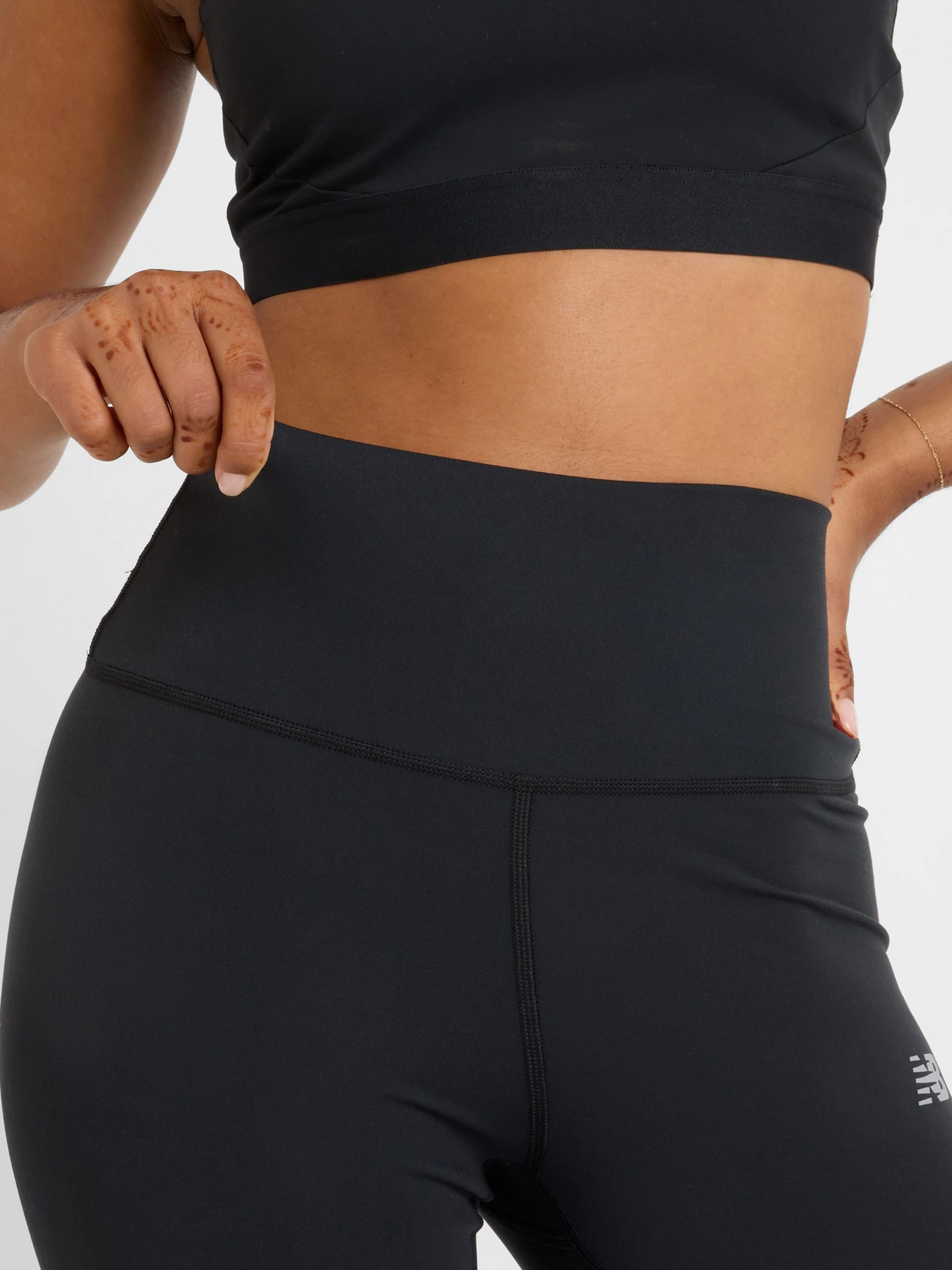 Брюки New Balance NB Harmony High Rise 25 модель WP51112BK Брюки New Balance NB Harmony High Rise 25 модель WP51112BK Фото