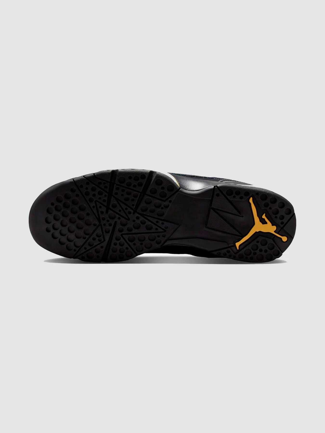 Кросівки Jordan Mvp 92 Rm модель HQ3950-007 Фото