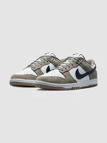Кросівки NIKE Dunk Low модель IB3079-300 Фото
